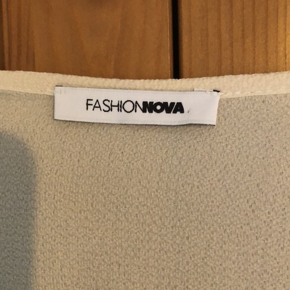 Top - Picture 2 of 4